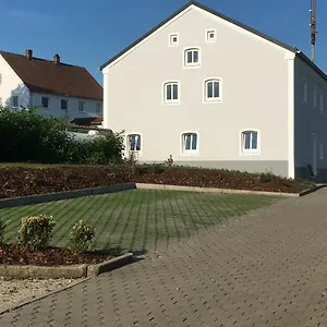 Zum Dorfwirt Apartment